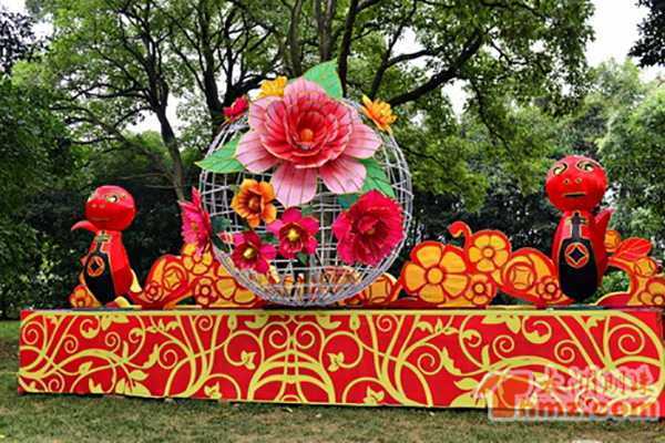 无锡梅园灯会12日亮灯 50组彩灯喜迎国庆中秋