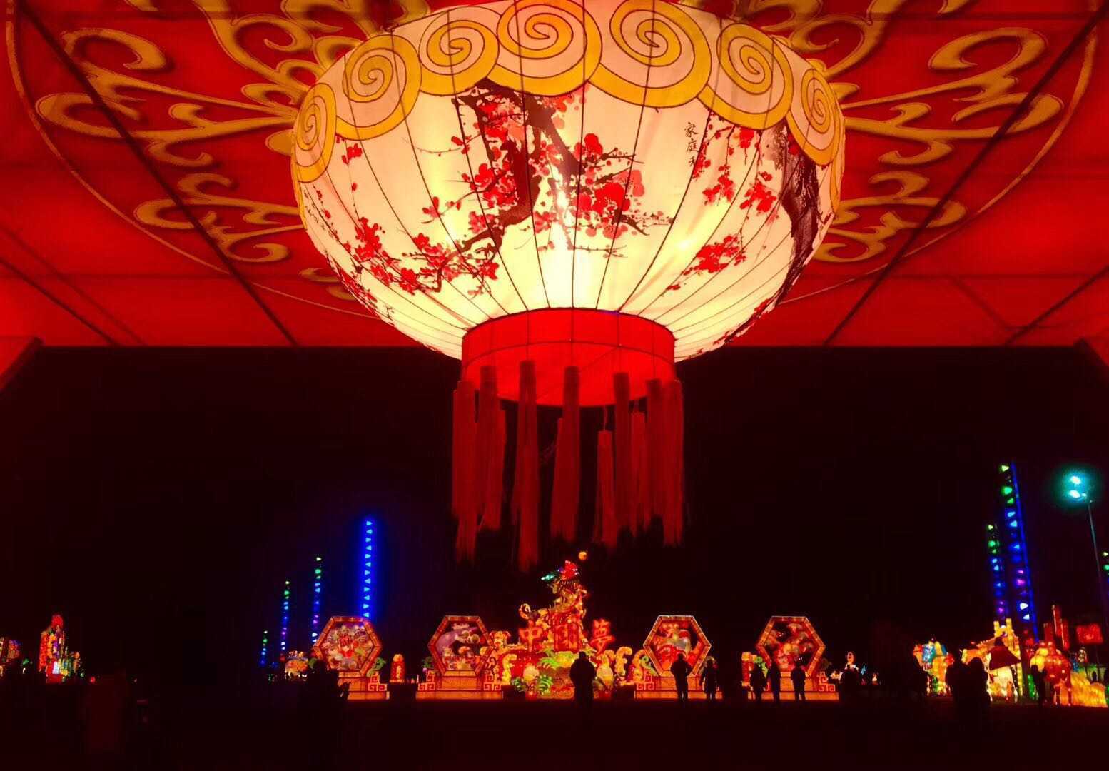 星火彩灯＂2018七夕．中秋．国庆各地灯会＂华丽绽放。